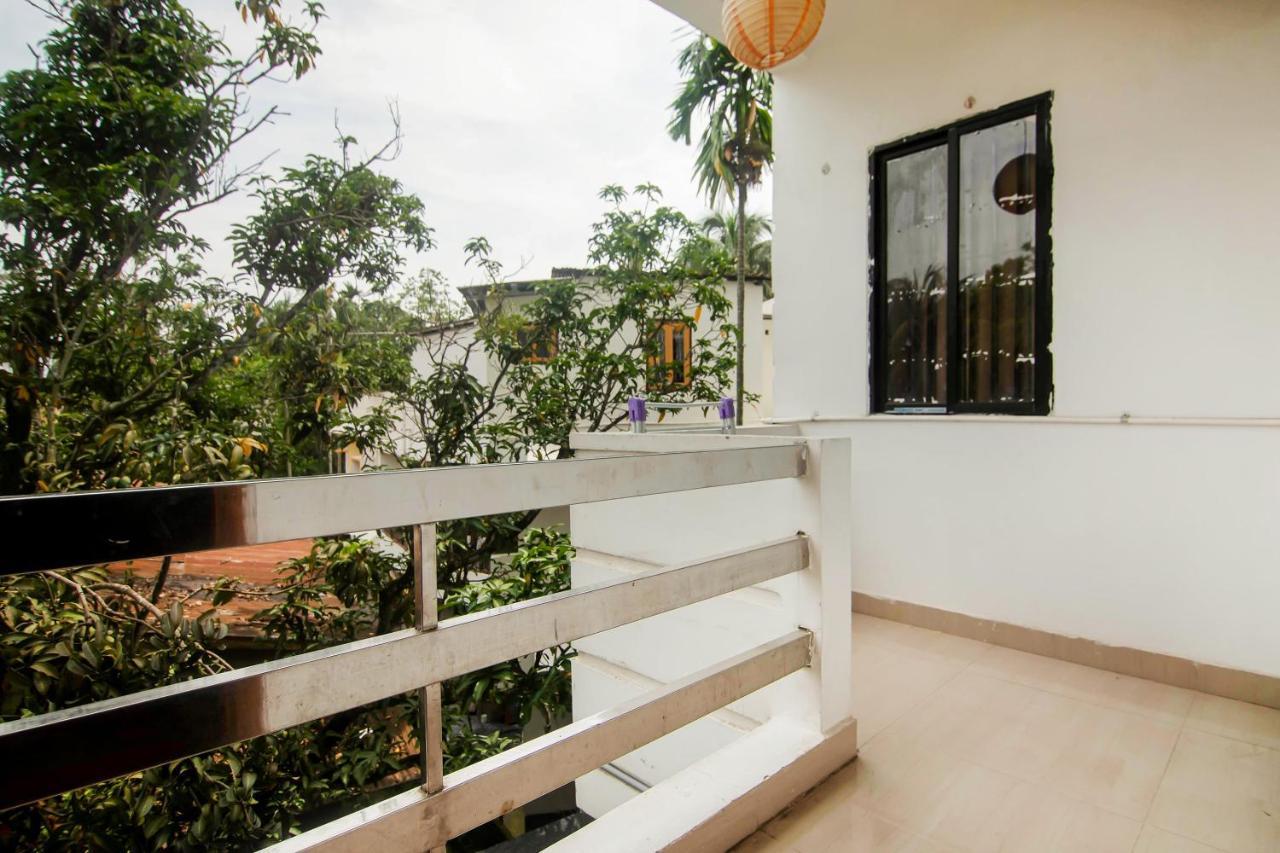 Hotel Collection O The Blu Bell Nizarapar Path Guwahati Exterior foto